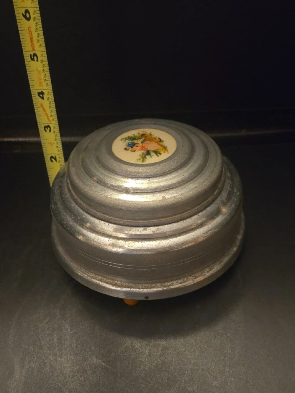 Vintage Cody Creations Powder Puff Music Box. 1930's
